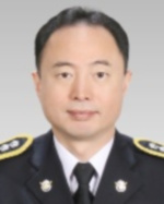 이명준